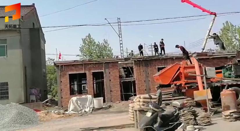 润管剂，配合搅拌天泵车一起“搞事”